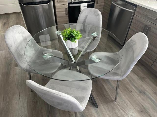 Bright And Cozy Modern Home In Vancouver - Central To Yvr-Downtown - Free Private Parking Exteriér fotografie